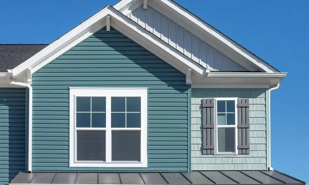 Roof repair and inspection services in Casas Adobes